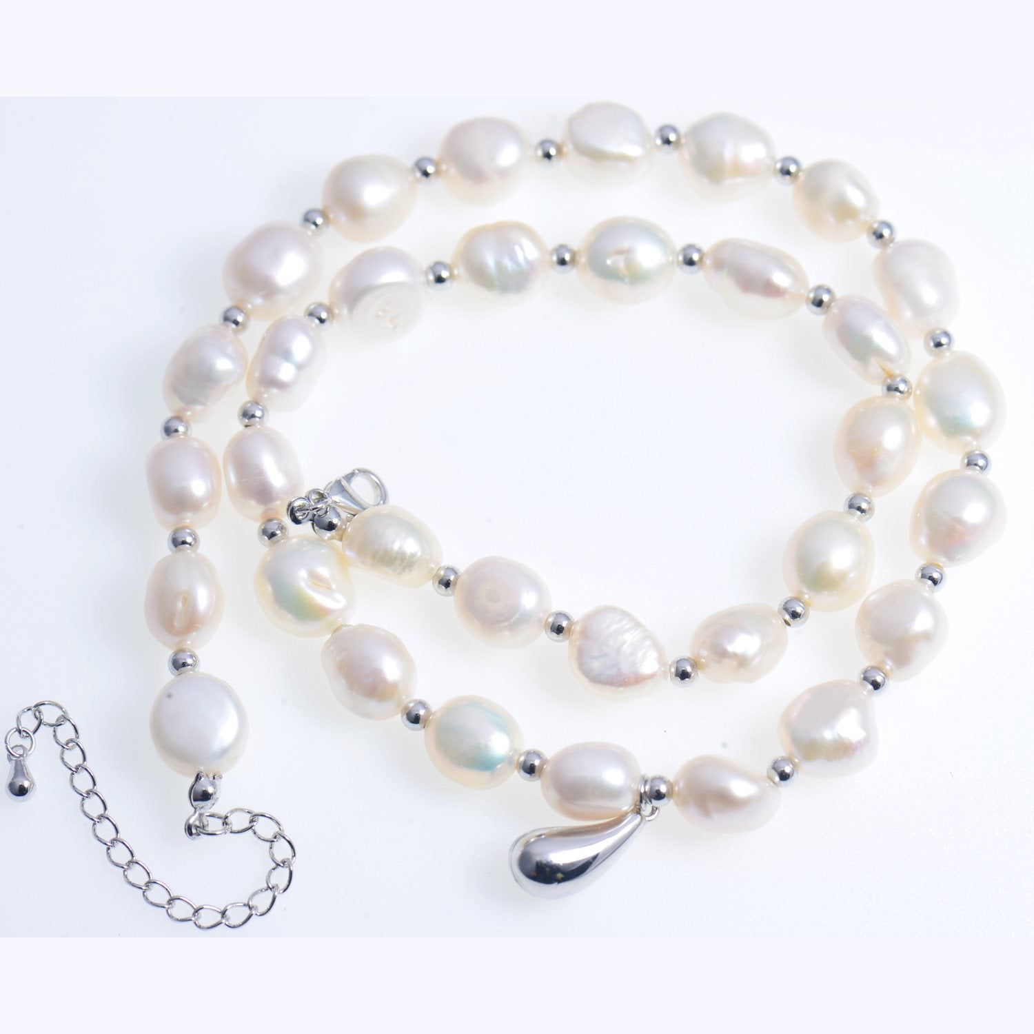 Nature pearl Necklace