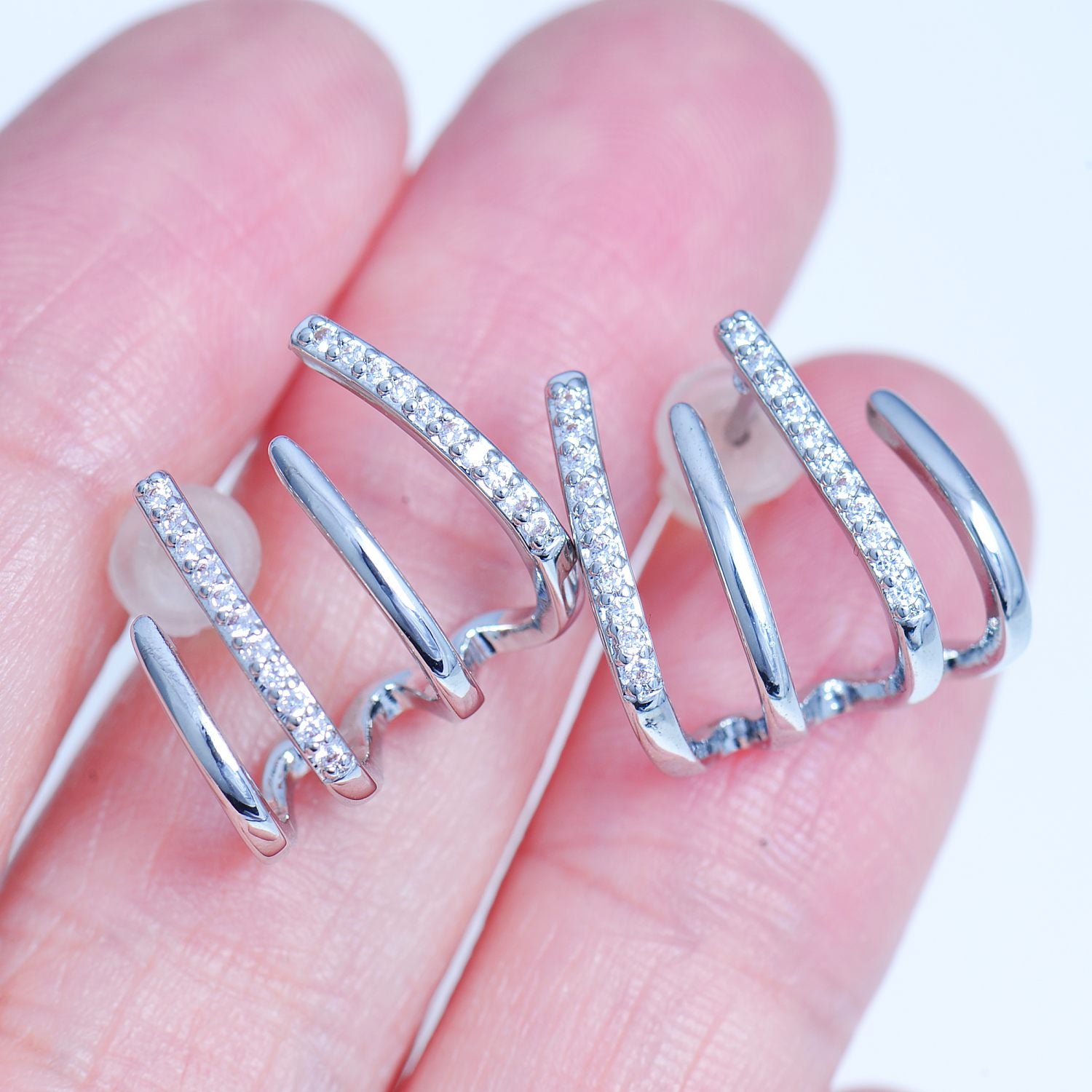 Delicate and Lovely Zirconia Stud