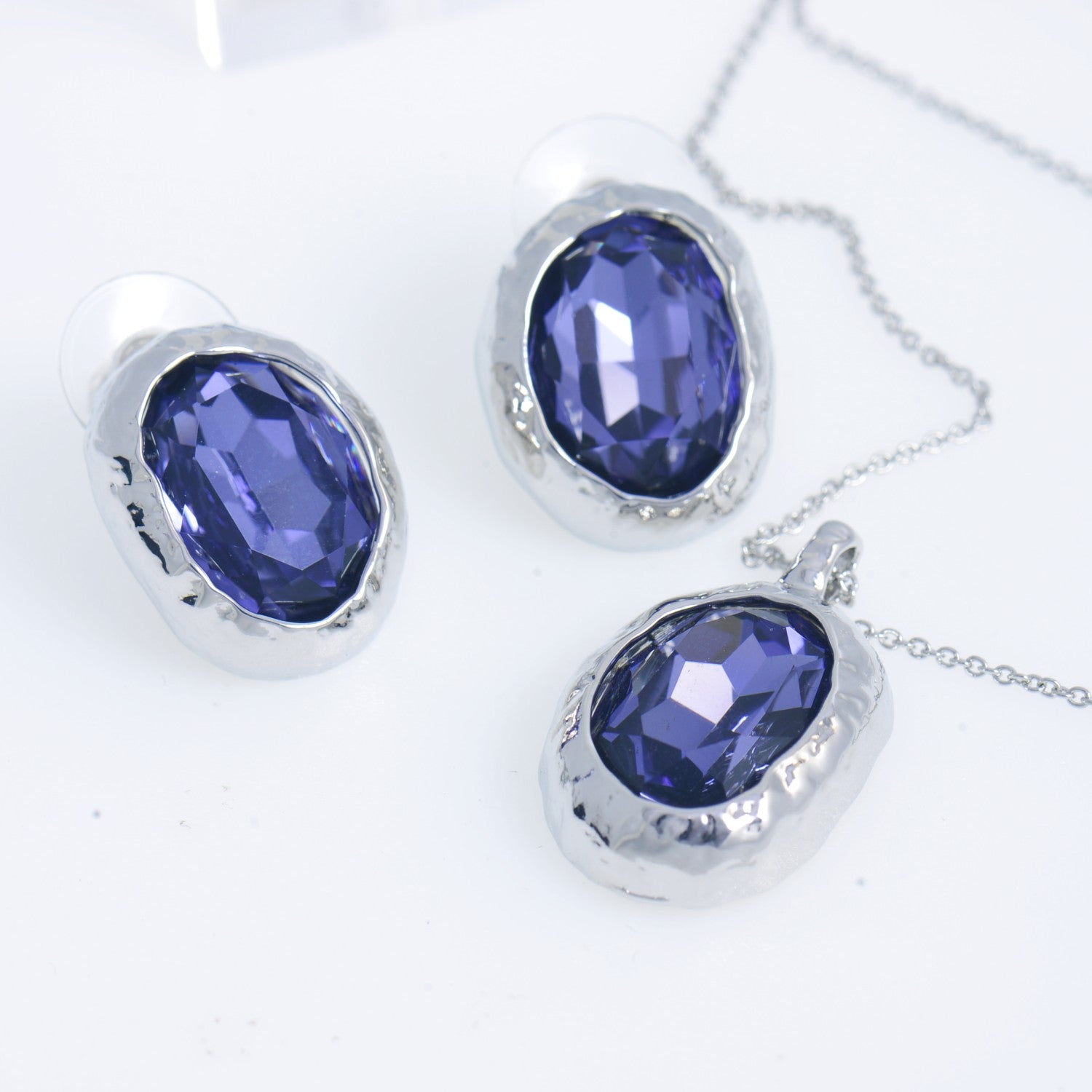 Necklace and Earrings Matching Set