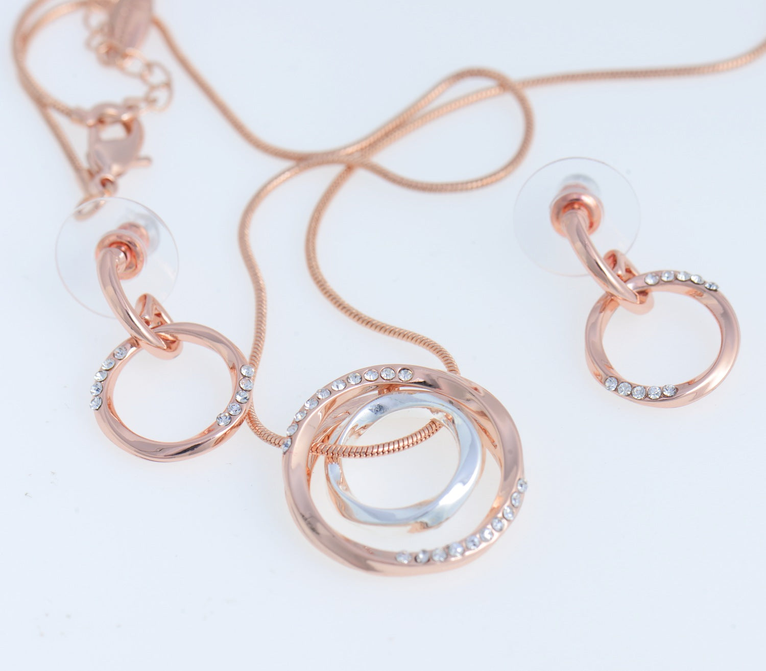 Double loop Matching Necklace and Earrings Set