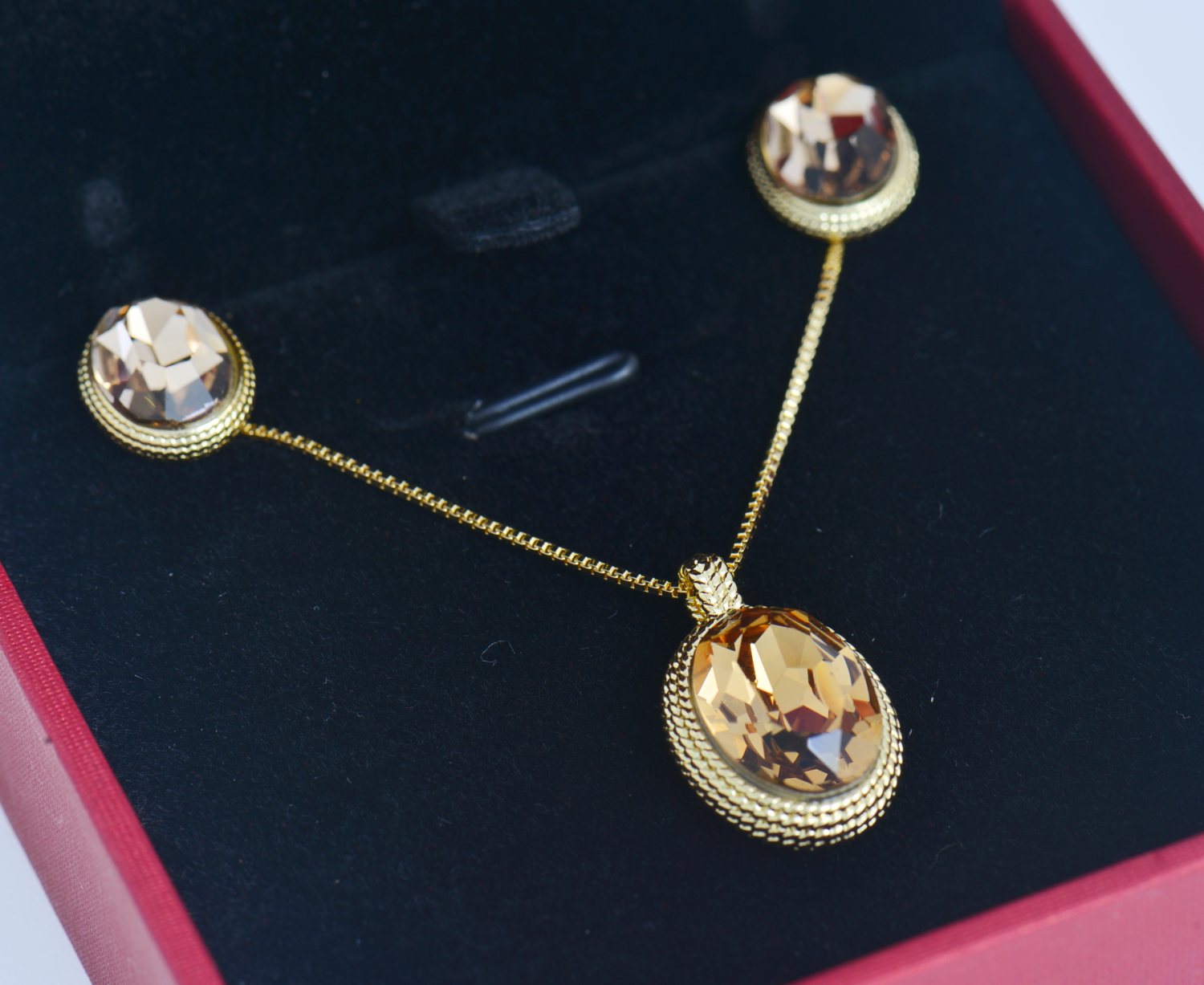 Necklace and Earrings Matching Set