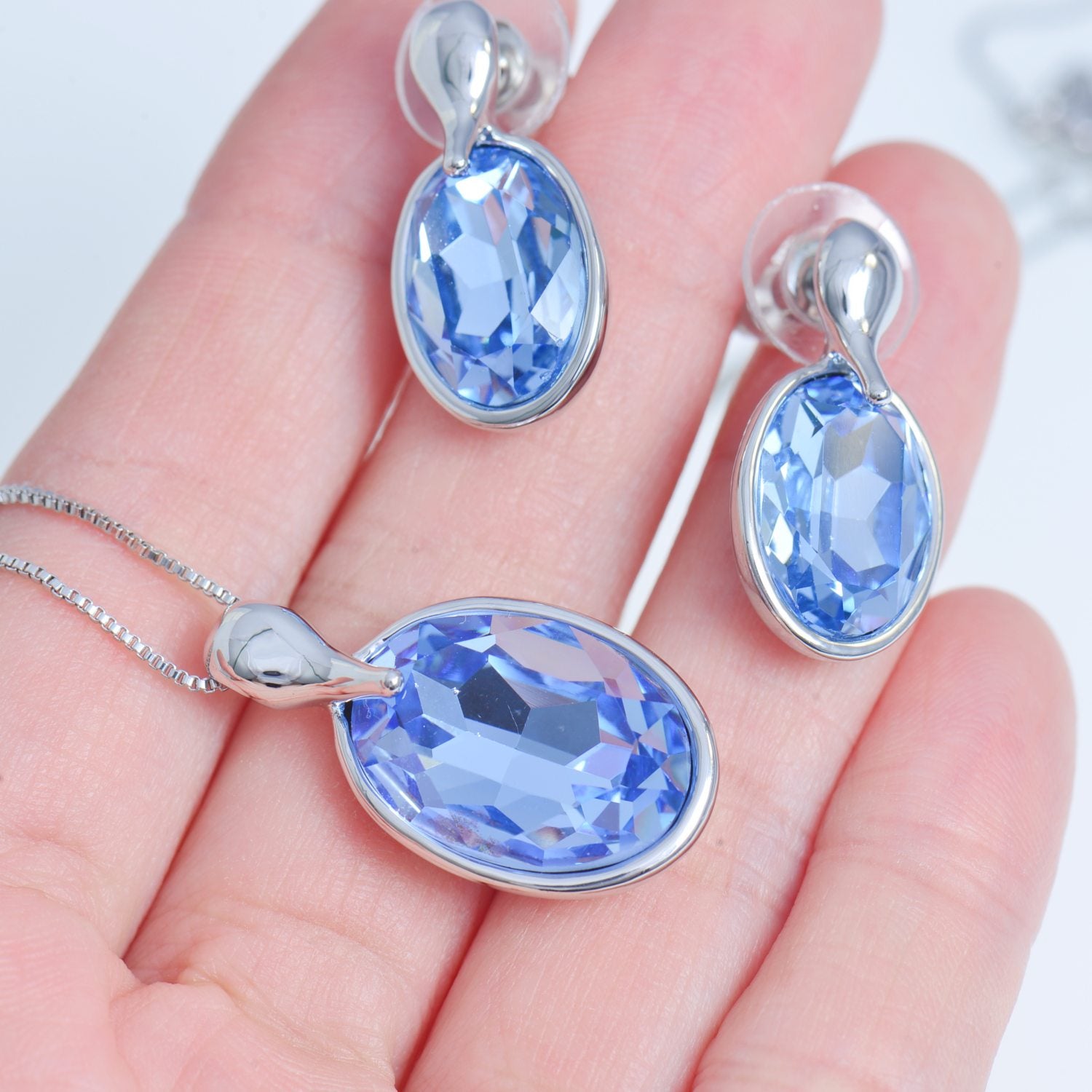 Necklace and Earrings Matching Set