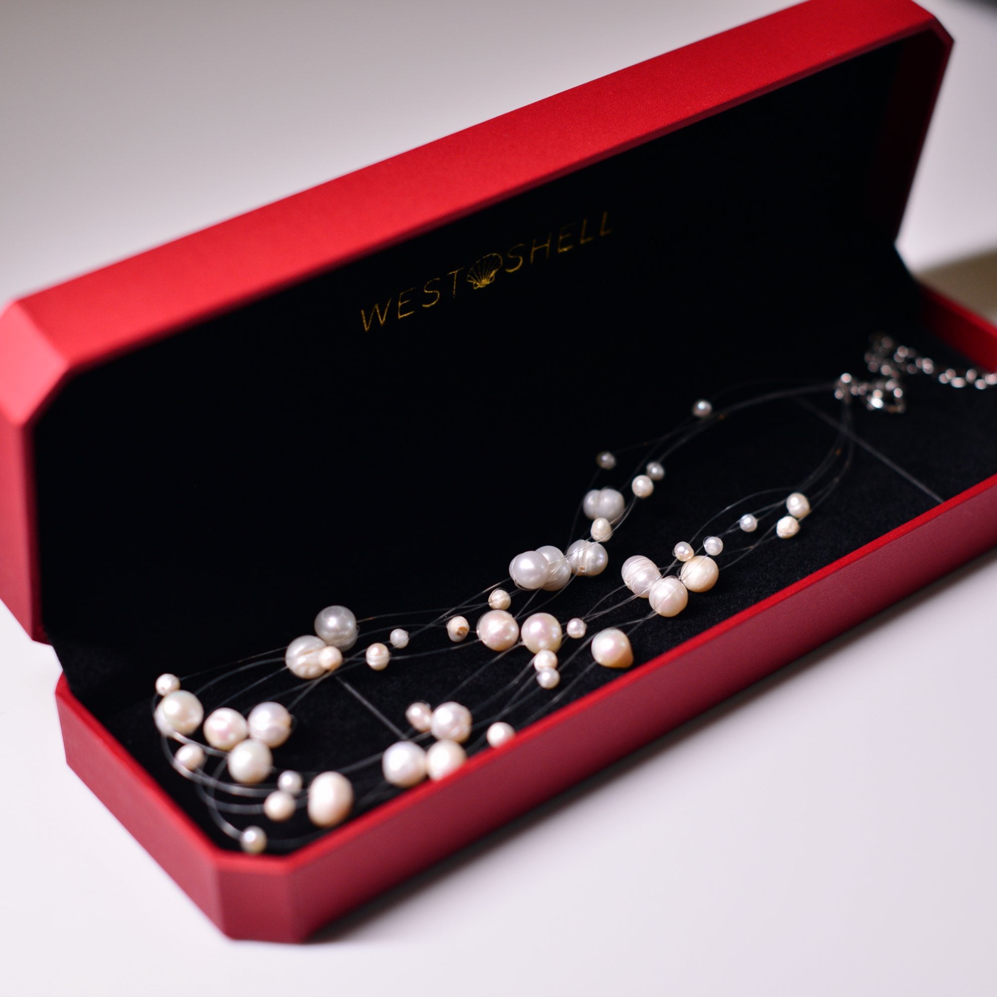 Baby's Breath freshwater pearl necklace