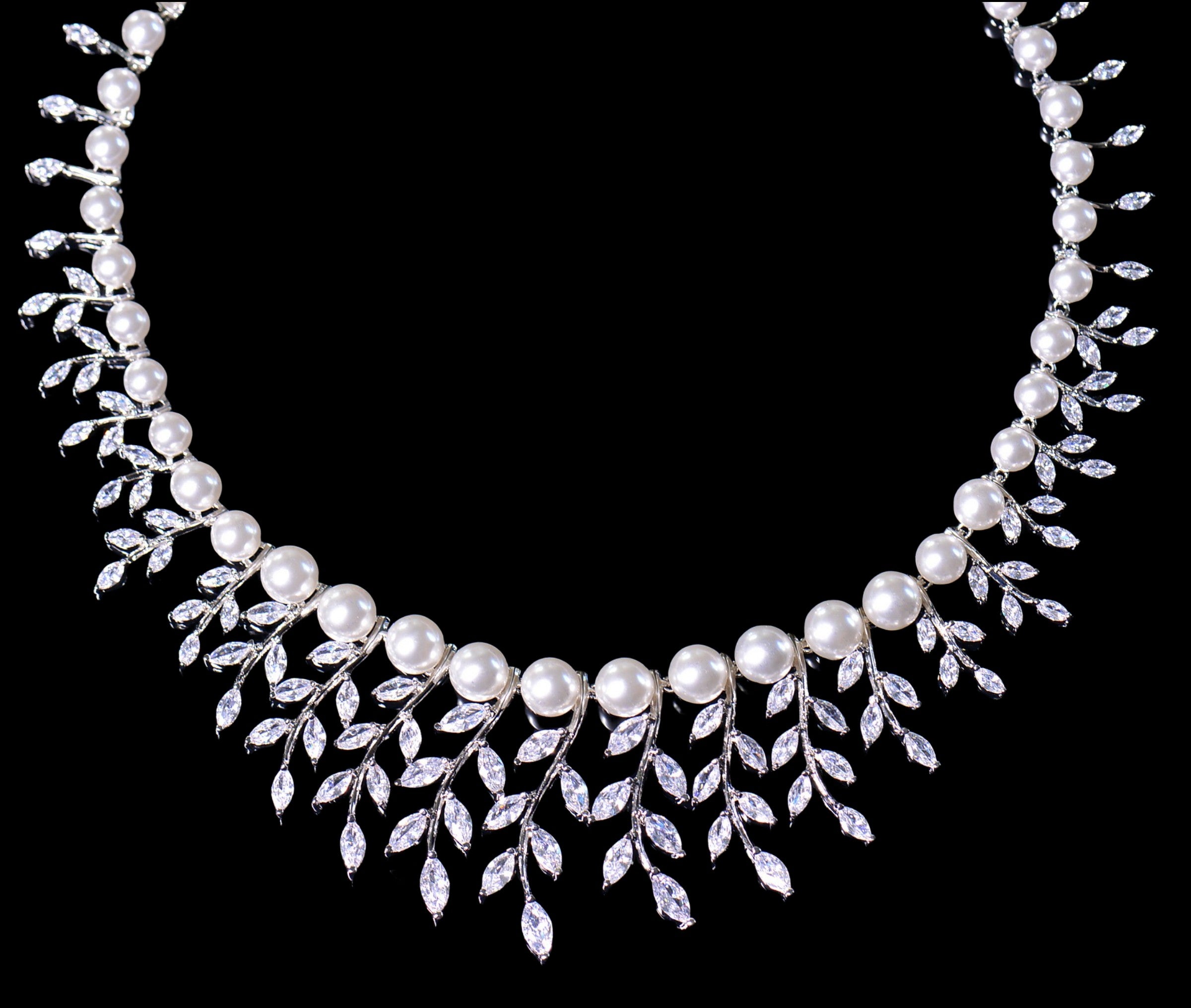 Enchanted Leaf Harmony Bridal Set