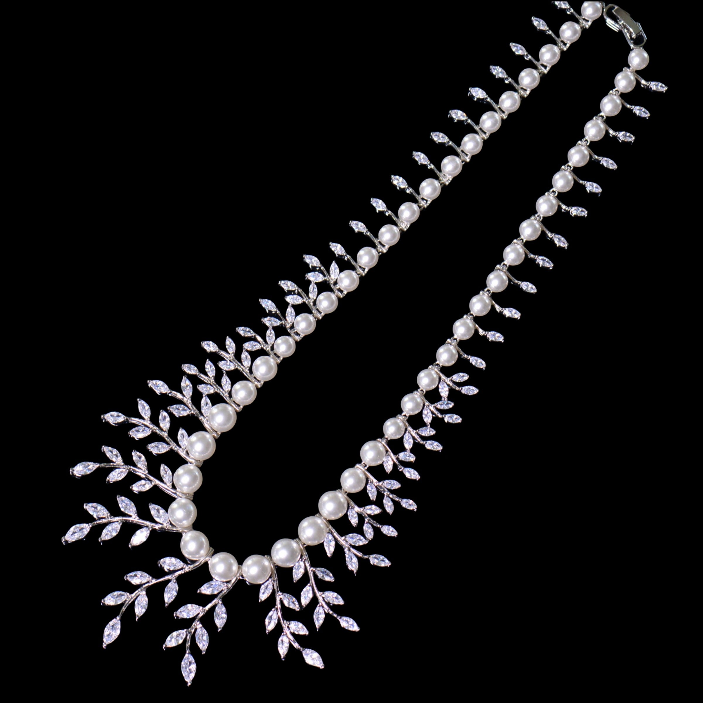 Enchanted Leaf Harmony Bridal Set