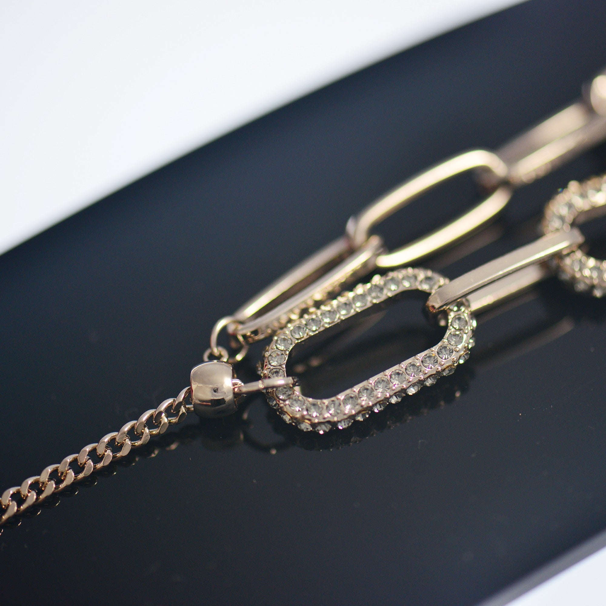 Gradient link chain zircon tassel necklace