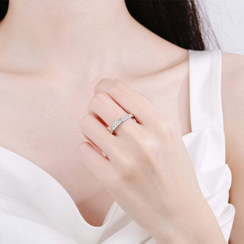 Moissanite Diamond Ring