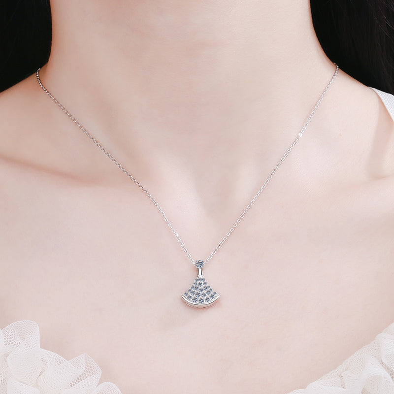 Moissanite Diamond fan necklace