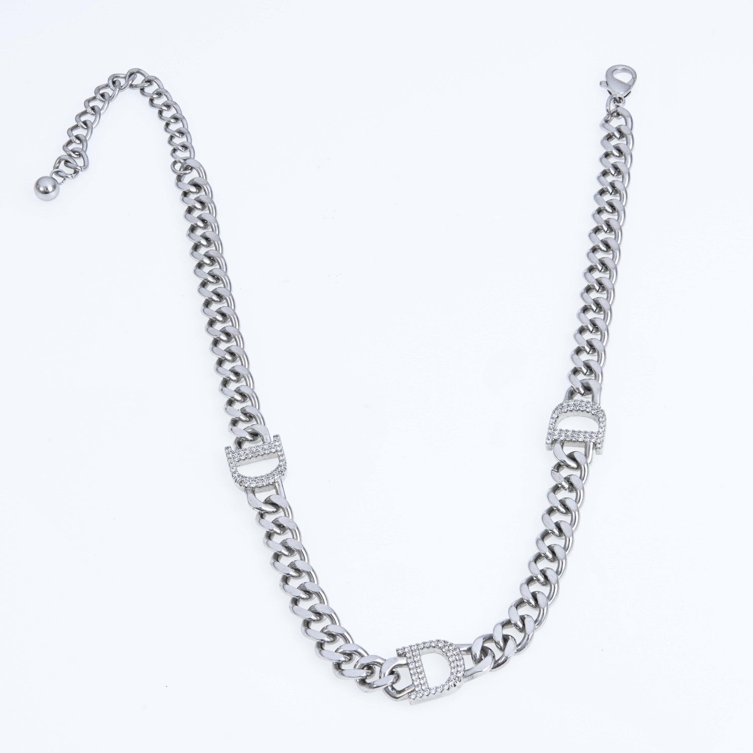 D Initial Width Curb Chain Choker