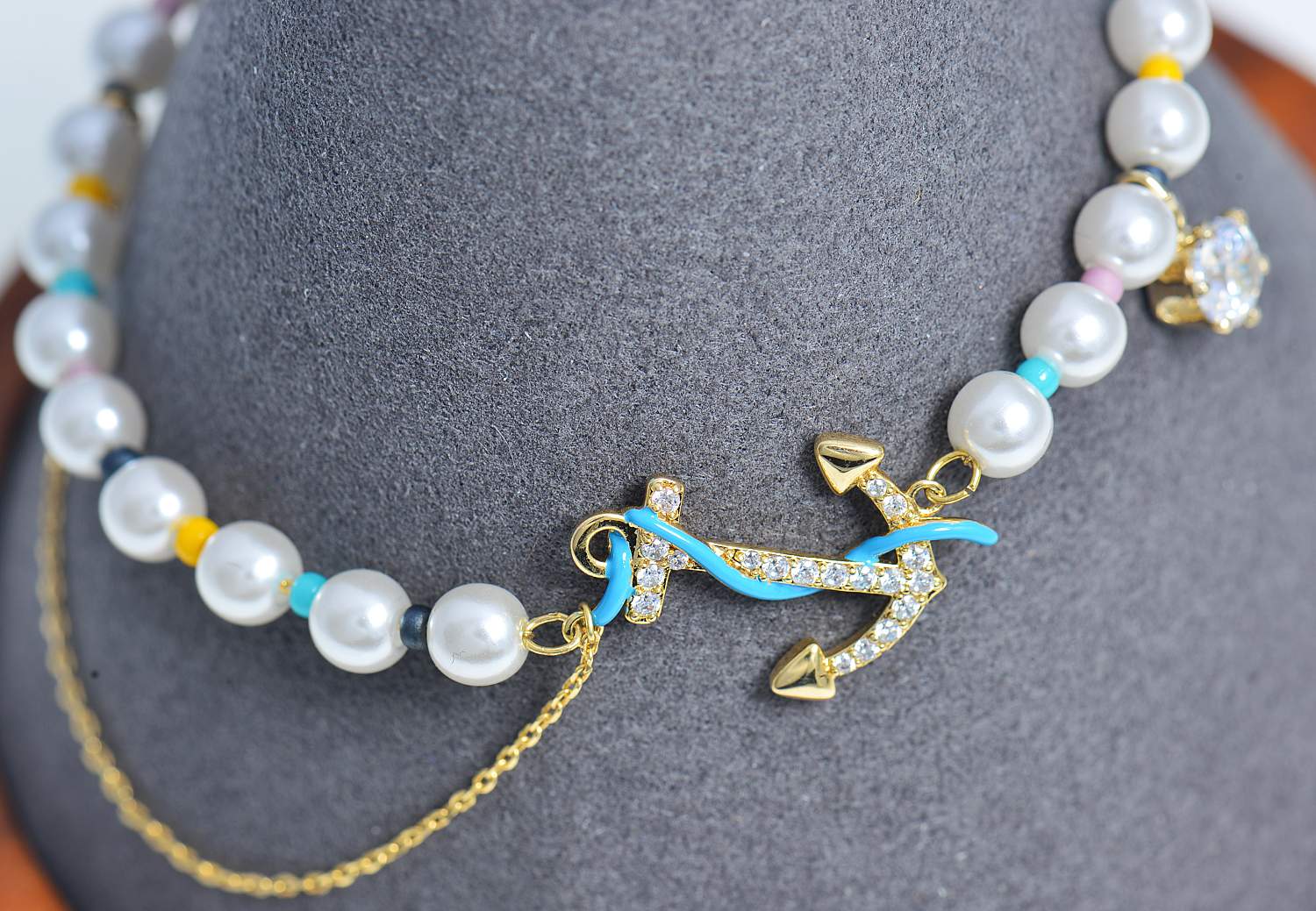Cute anchor beads bracelet