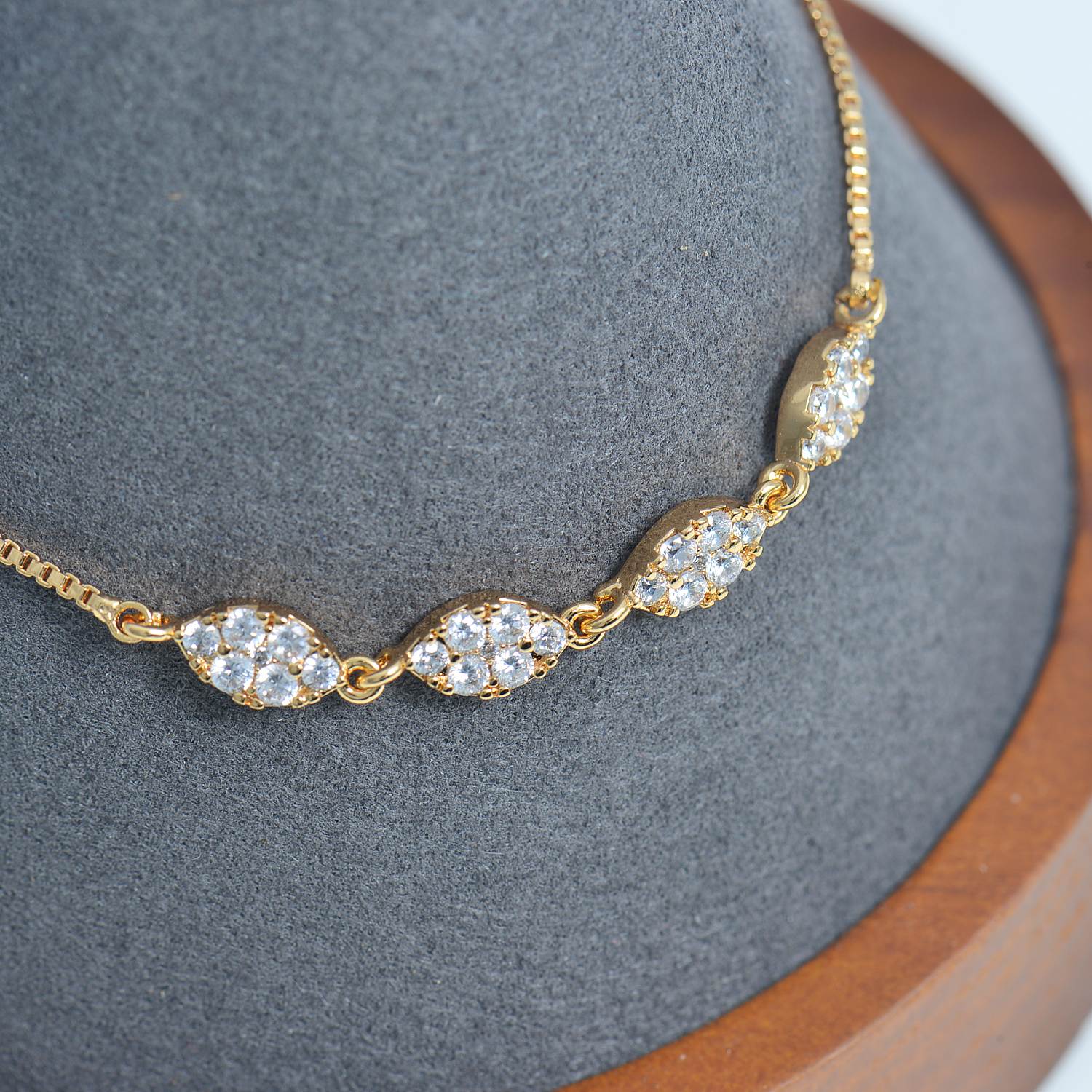 Gold Plated Bracelet with Zirconia Inlay Quick-Fit