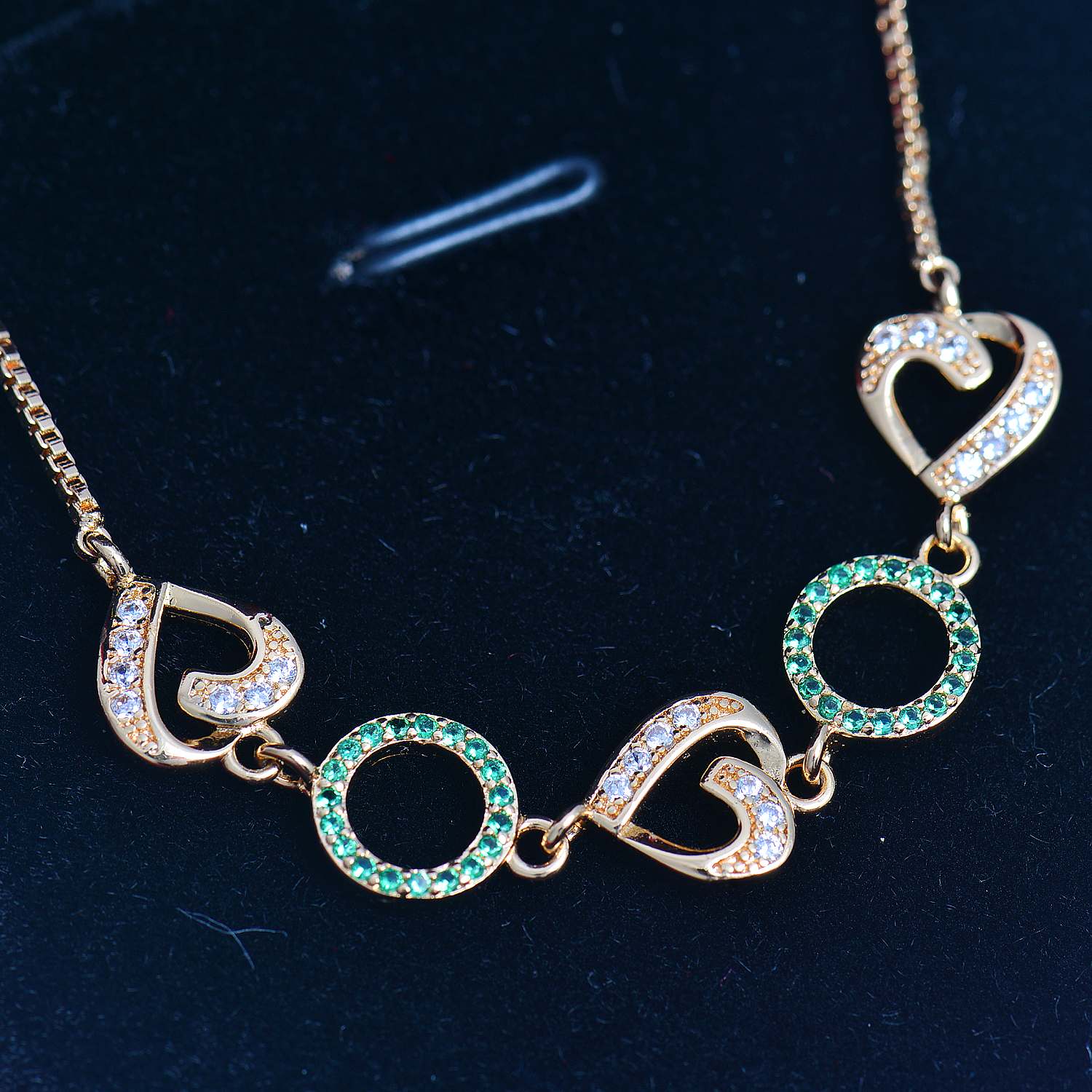 Heart Charm Bracelet Gold Plated