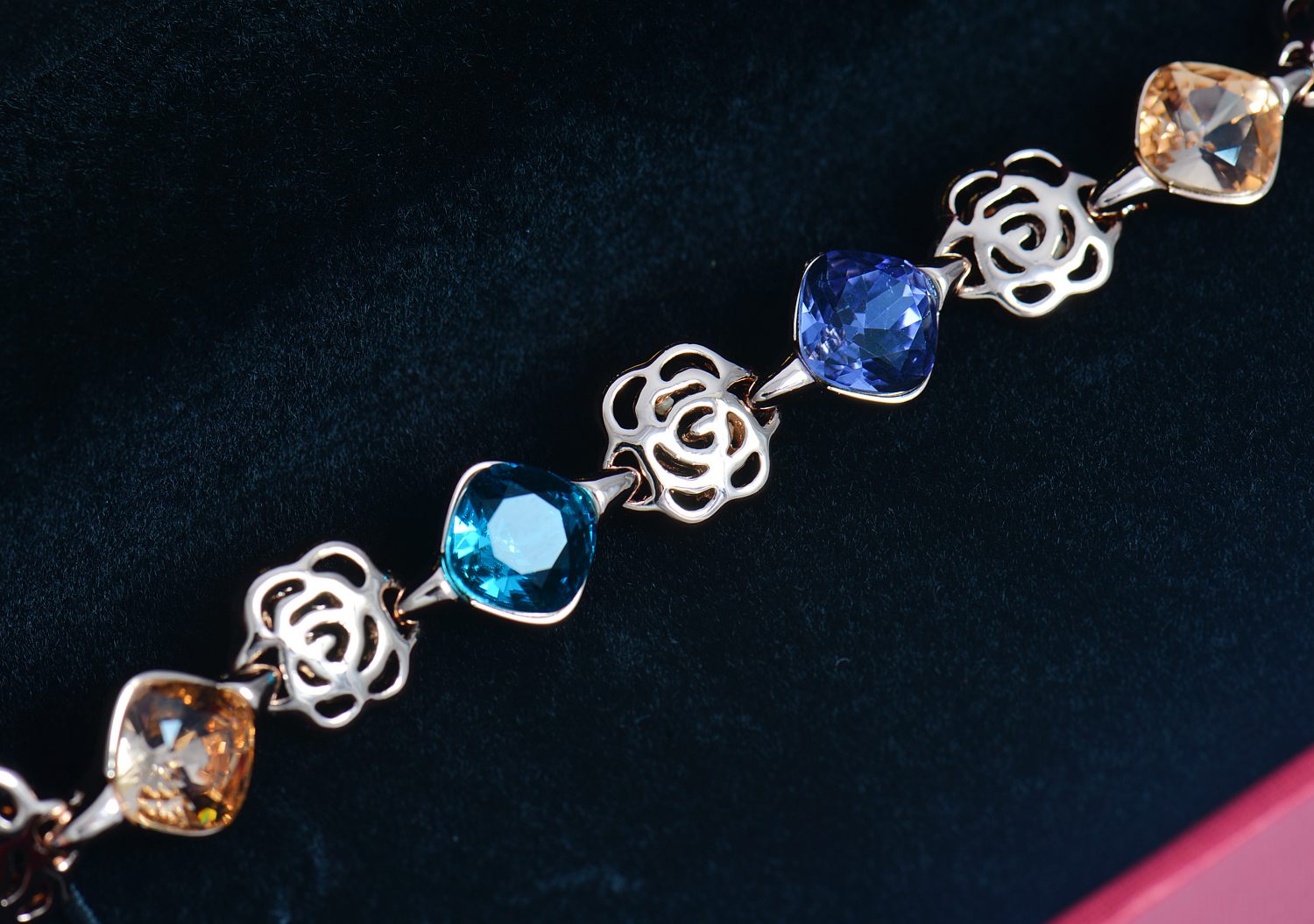 Rose Gold plated crystal bracelet