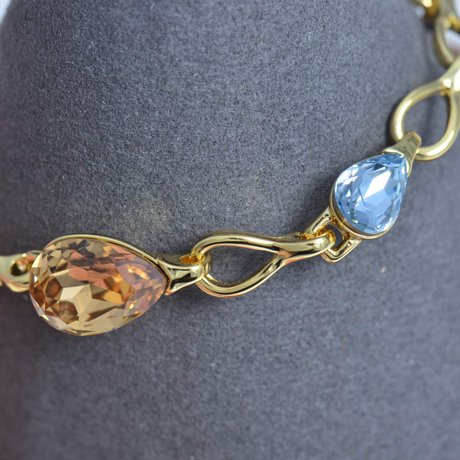 Drop Crystals bracelet