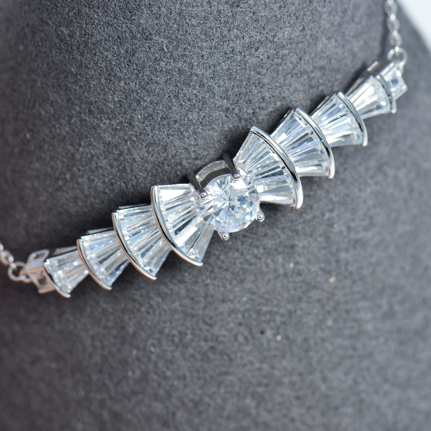 Butterfly Bow Bracelet in Zirconia