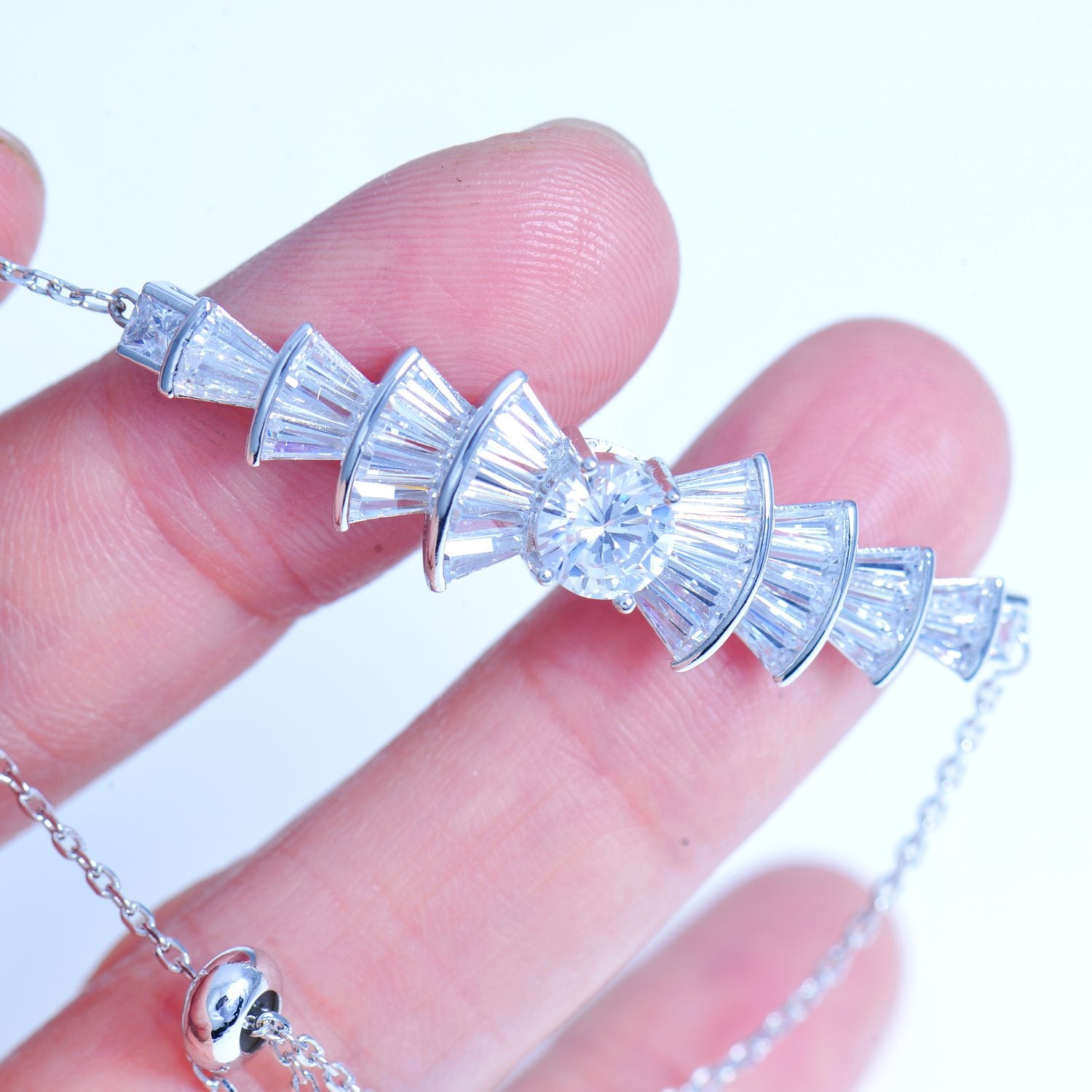 Butterfly Bow Bracelet in Zirconia