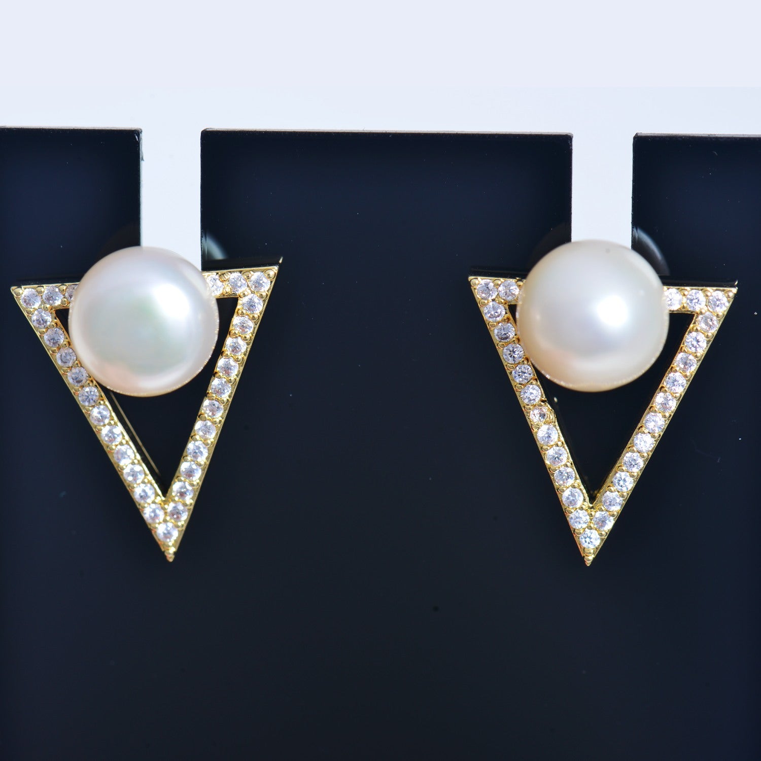 Gold Plated Cultured Pearl Earrings