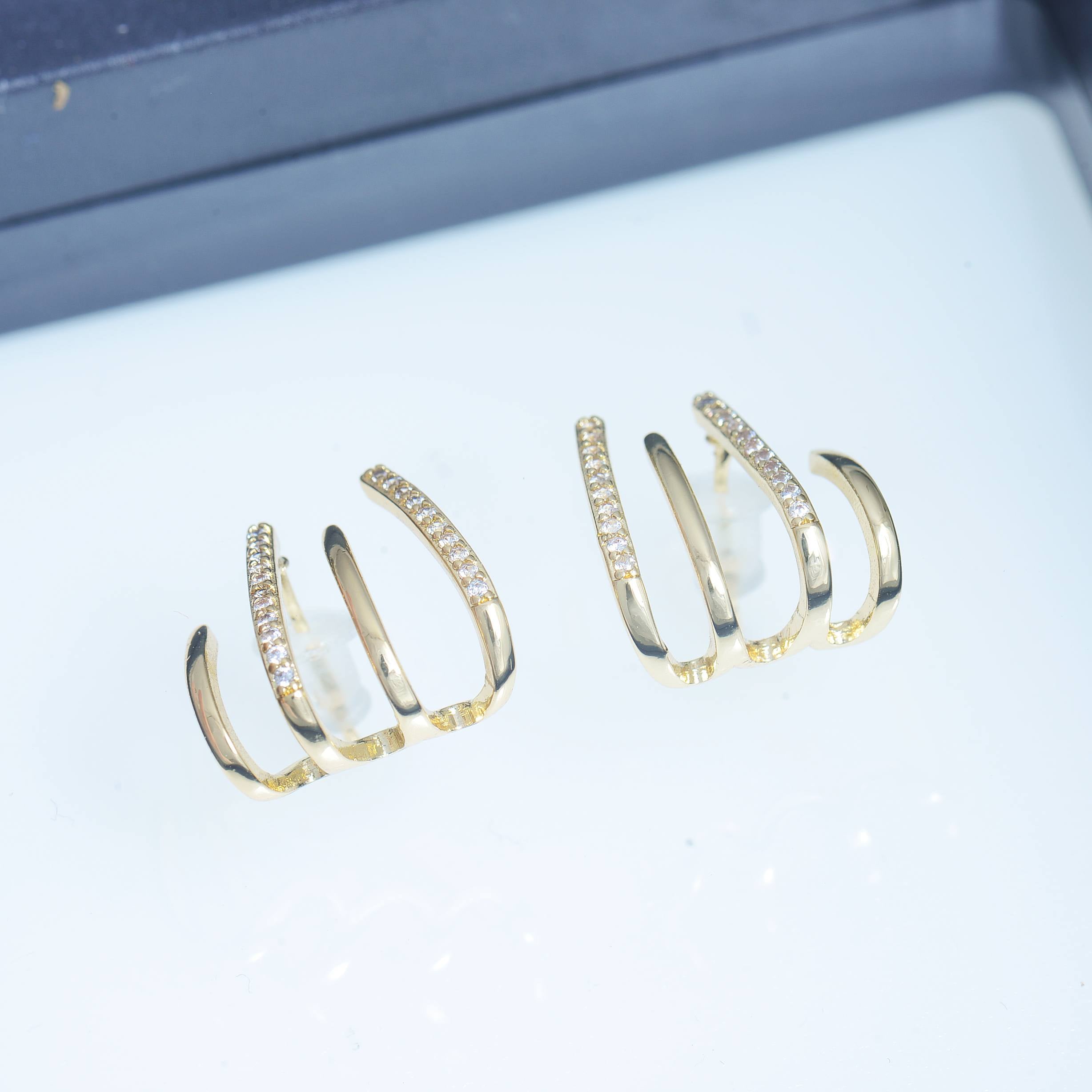 Delicate and Lovely Zirconia Stud Earrings