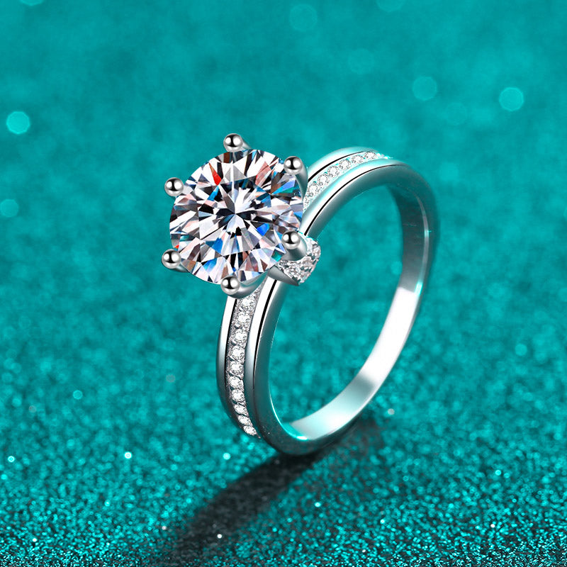Moissanite engagement ring