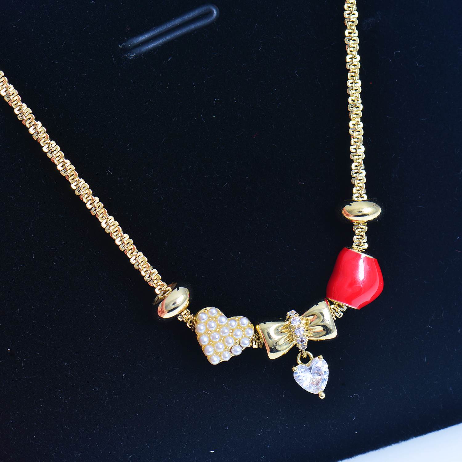 Heart Charms Gold plated bracelet