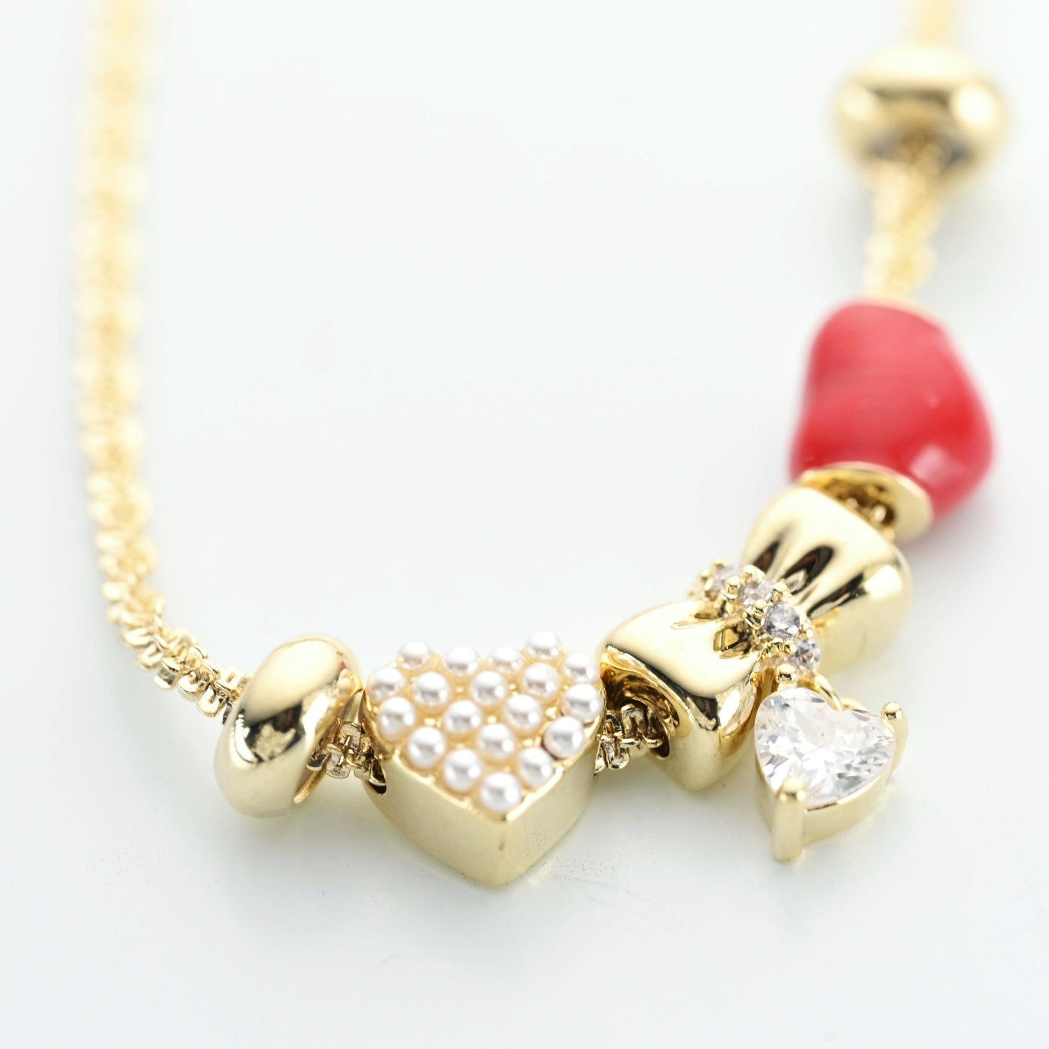 Heart Charms Gold plated bracelet