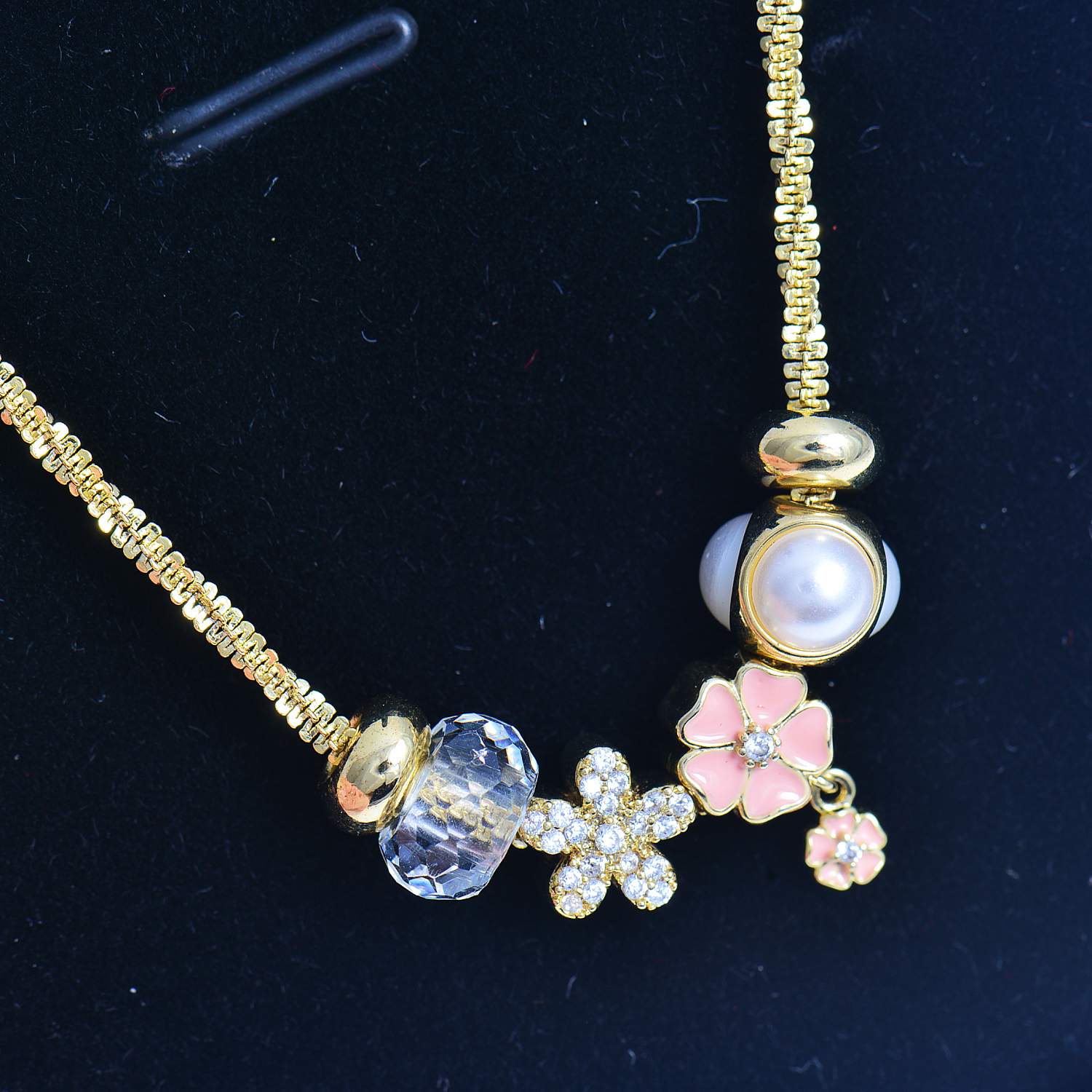 Flower beads bracelet Gold Plated