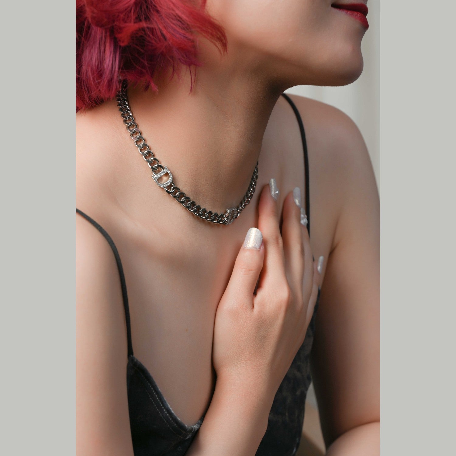 D Initial Width Curb Chain Choker