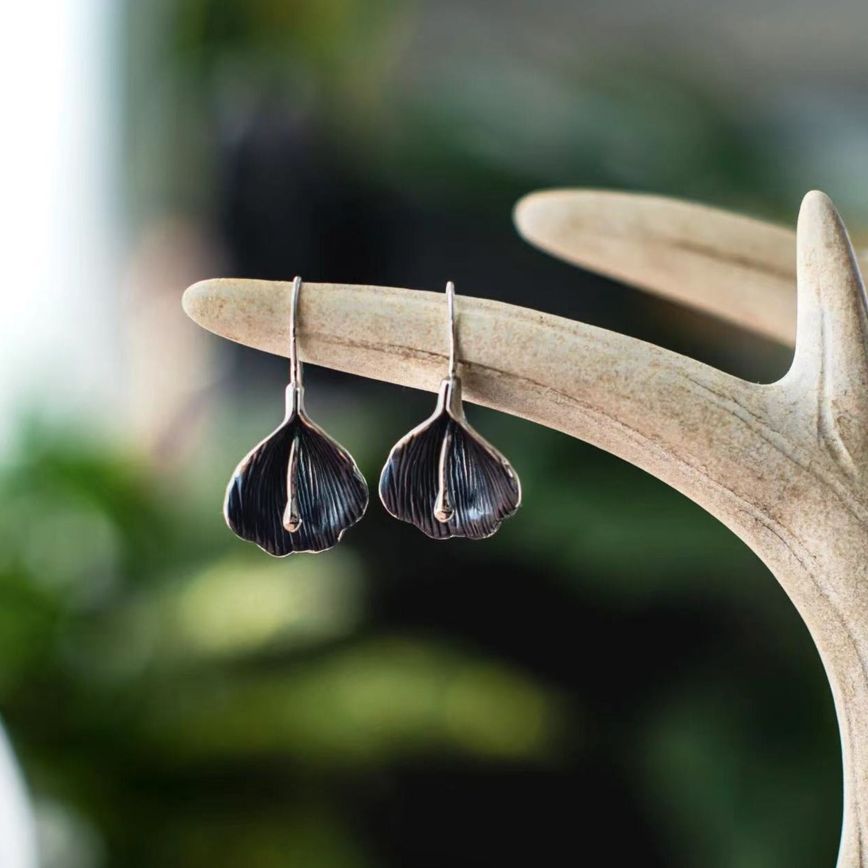 Delicate and Chic Flower Drop Earrings
